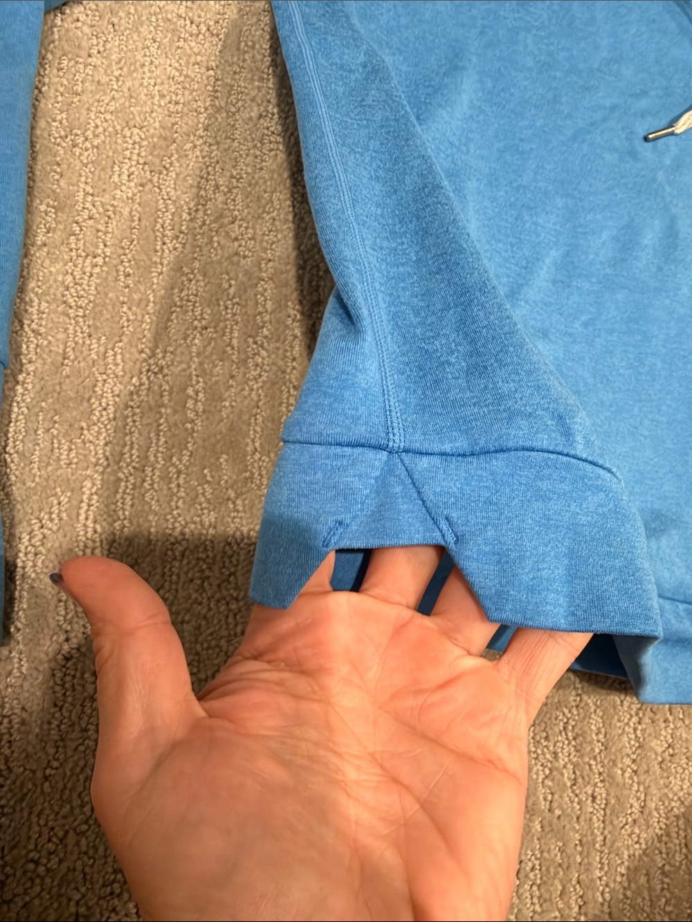 Women’s Lightweight Blue Vuori Hooded Sweatshirt - Picture 6 of 7